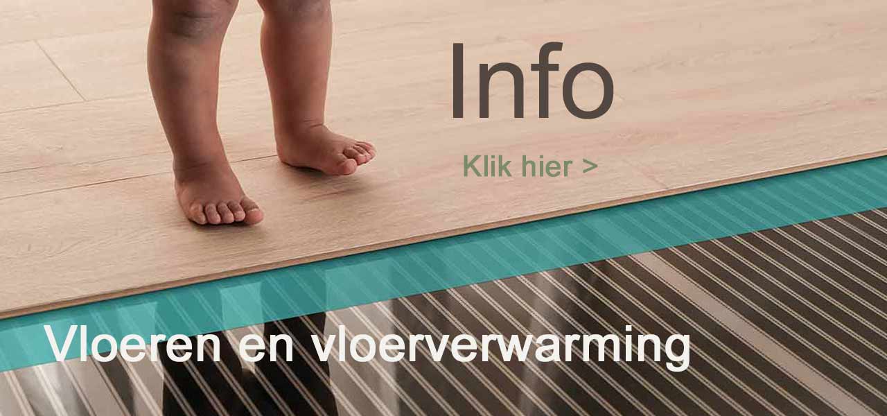 Jongetje op laminaat met elektrische vloerverwarming